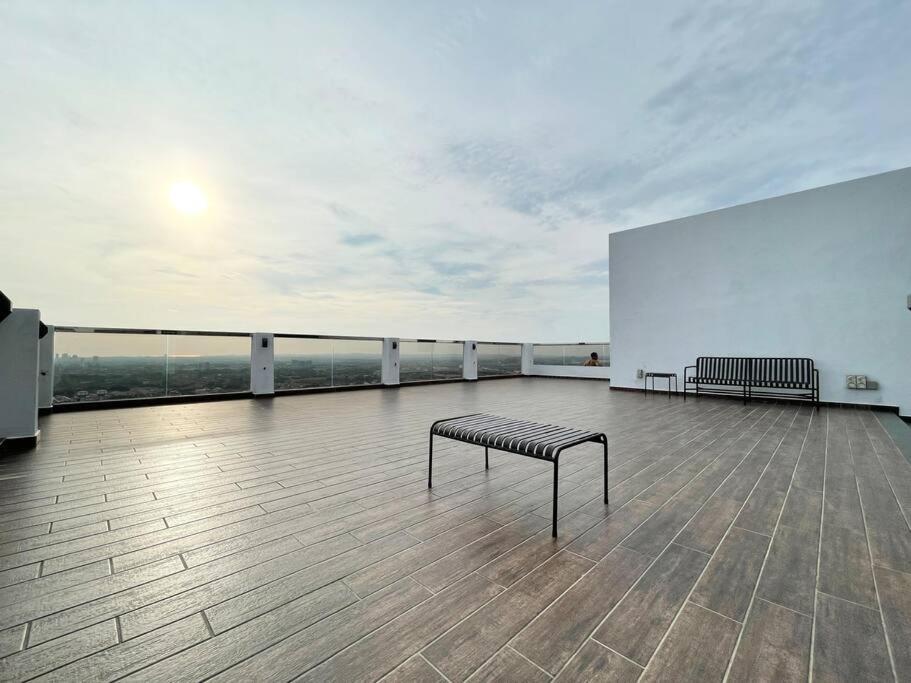 말라카 Quartz Near To Jonker Walk With Infinity Pool Cozy 3B2B 아파트 외부 사진