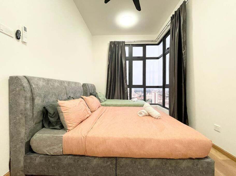 말라카 Quartz Near To Jonker Walk With Infinity Pool Cozy 3B2B 아파트 외부 사진