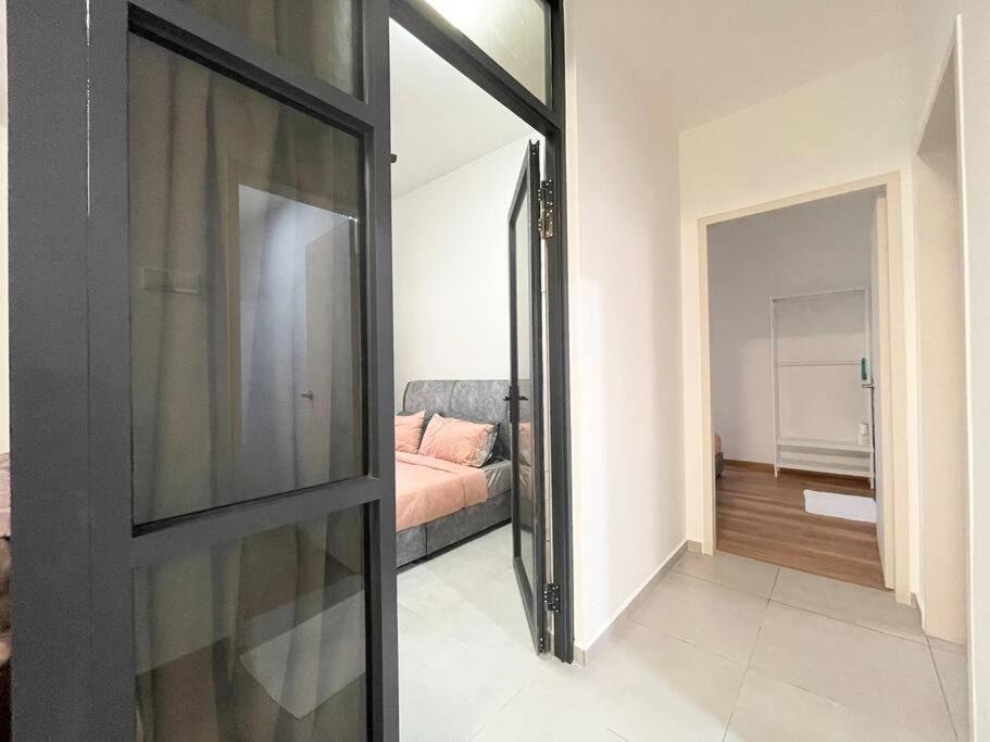 말라카 Quartz Near To Jonker Walk With Infinity Pool Cozy 3B2B 아파트 외부 사진